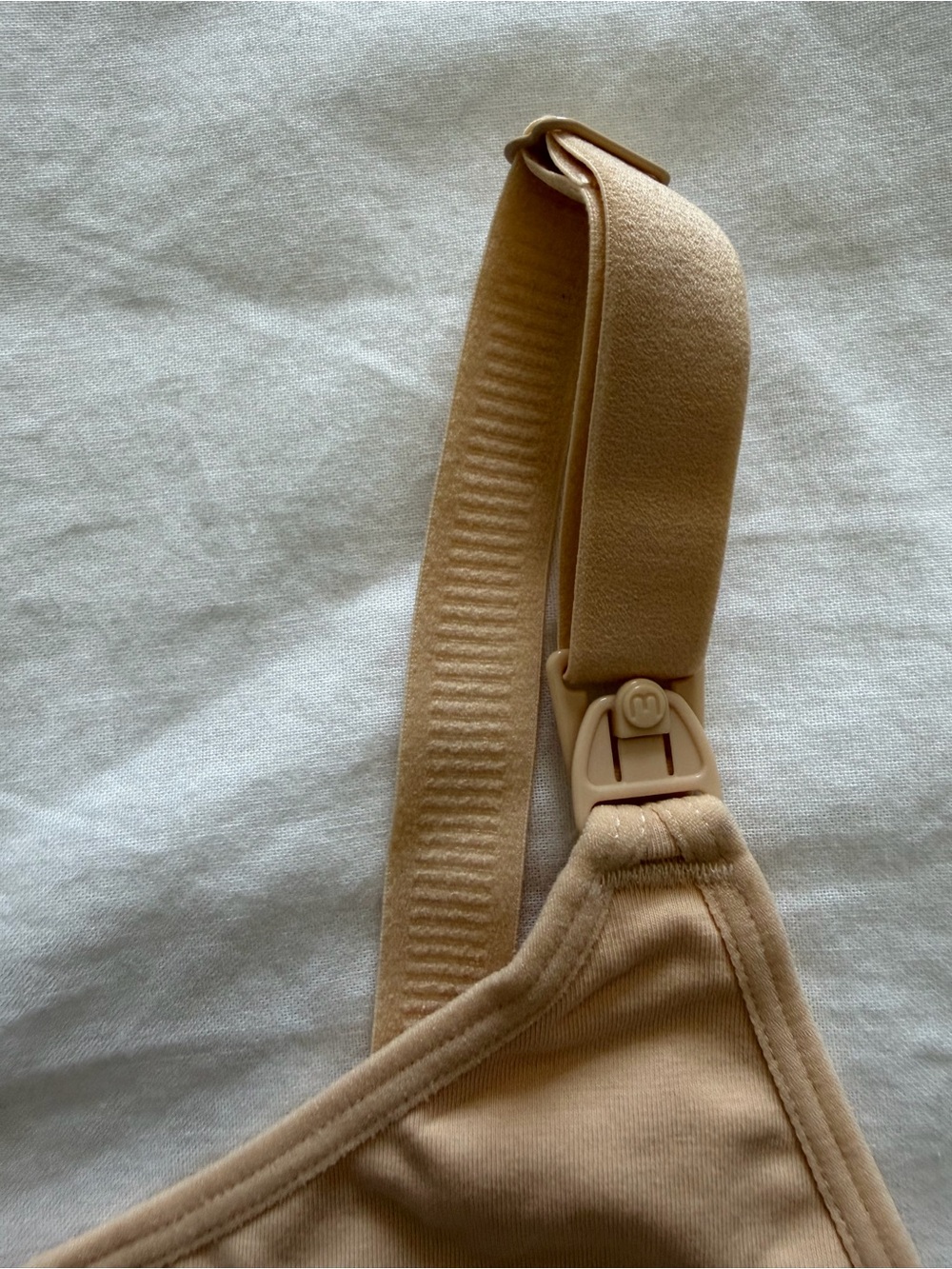 Momcozy Women’s The Original Basic Pumping & Nursing Bra Medium NWT - Picture 8 of 14